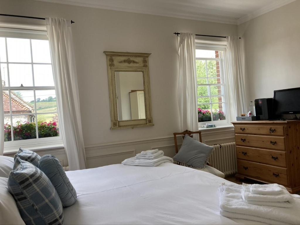 The Star And Garter Bed & Breakfast East Dean  Exterior photo